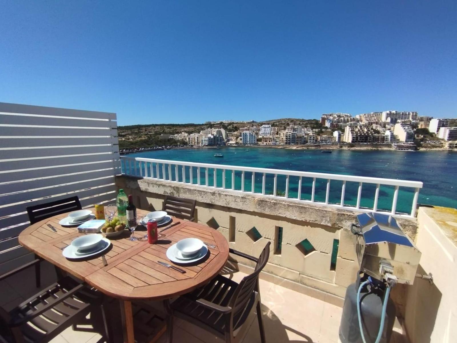 Appartement Blue Harbour Seafront Penthouse With Large Terrace With Panoramic Sea Views - By Getawaysmalta à San Pawl il-Baħar Extérieur photo