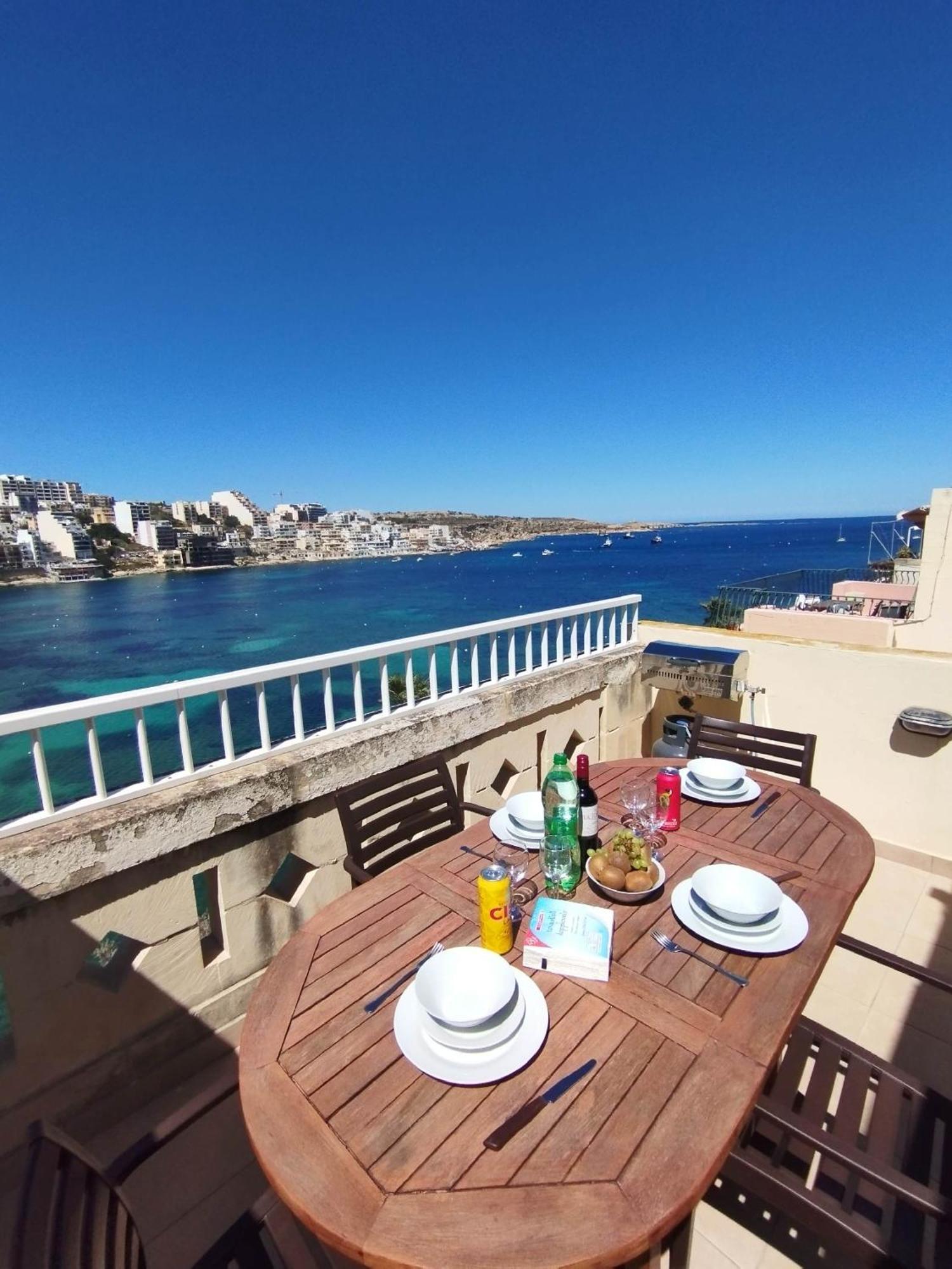 Appartement Blue Harbour Seafront Penthouse With Large Terrace With Panoramic Sea Views - By Getawaysmalta à San Pawl il-Baħar Extérieur photo