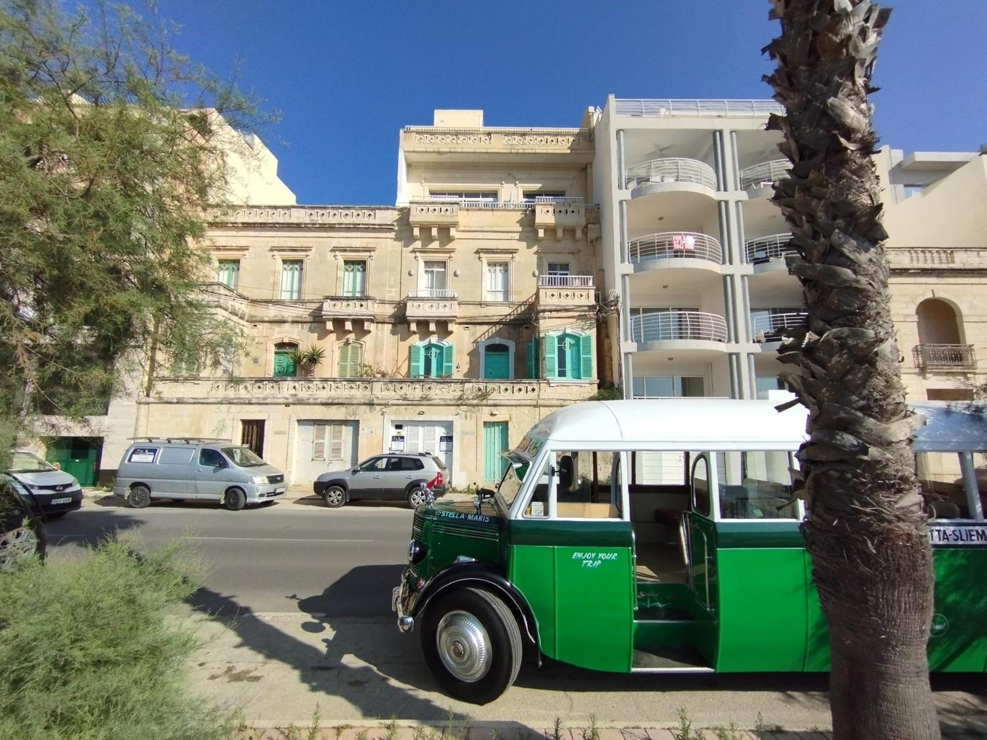 Appartement Blue Harbour Seafront Penthouse With Large Terrace With Panoramic Sea Views - By Getawaysmalta à San Pawl il-Baħar Extérieur photo