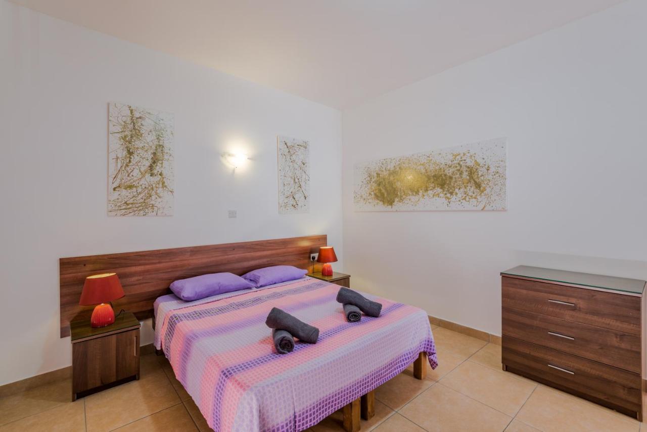 Appartement Blue Harbour Seafront Penthouse With Large Terrace With Panoramic Sea Views - By Getawaysmalta à San Pawl il-Baħar Extérieur photo
